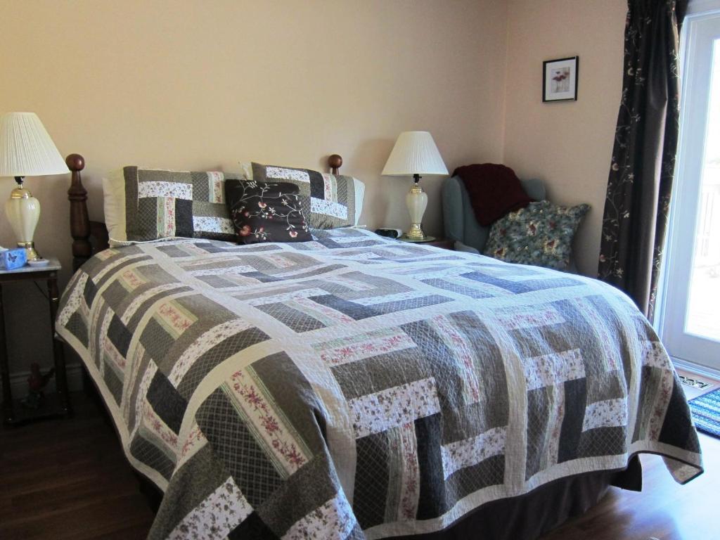 Twin Pines Bed And Breakfast Peterborough Luaran gambar