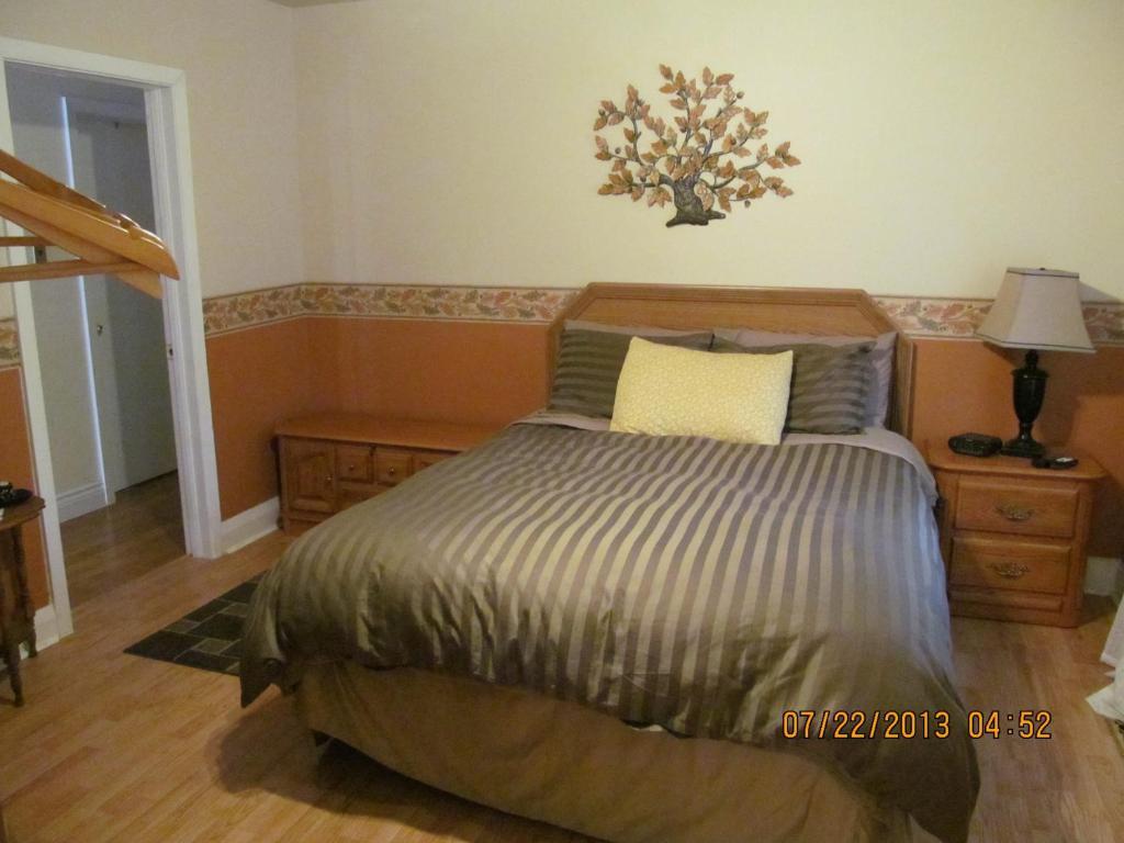 Twin Pines Bed And Breakfast Peterborough Bilik gambar